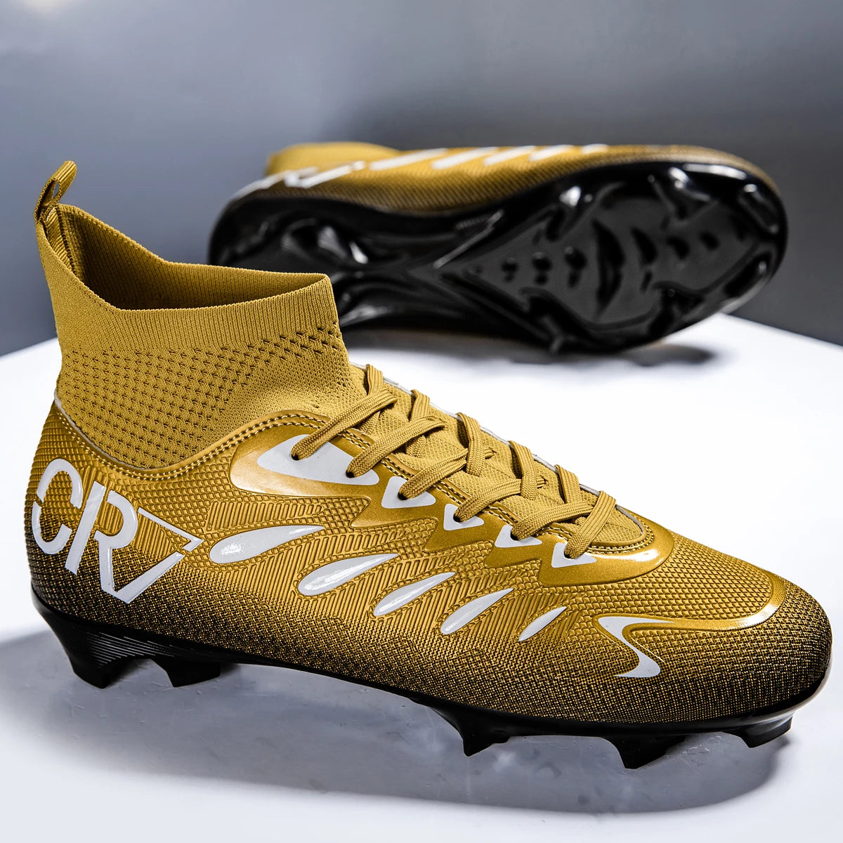 CR7 cleats